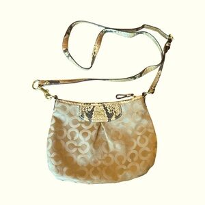 Vintage Coach Crossbody Bag – Signature Jacquard & Snakeskin Trim – 11”W x 8”H